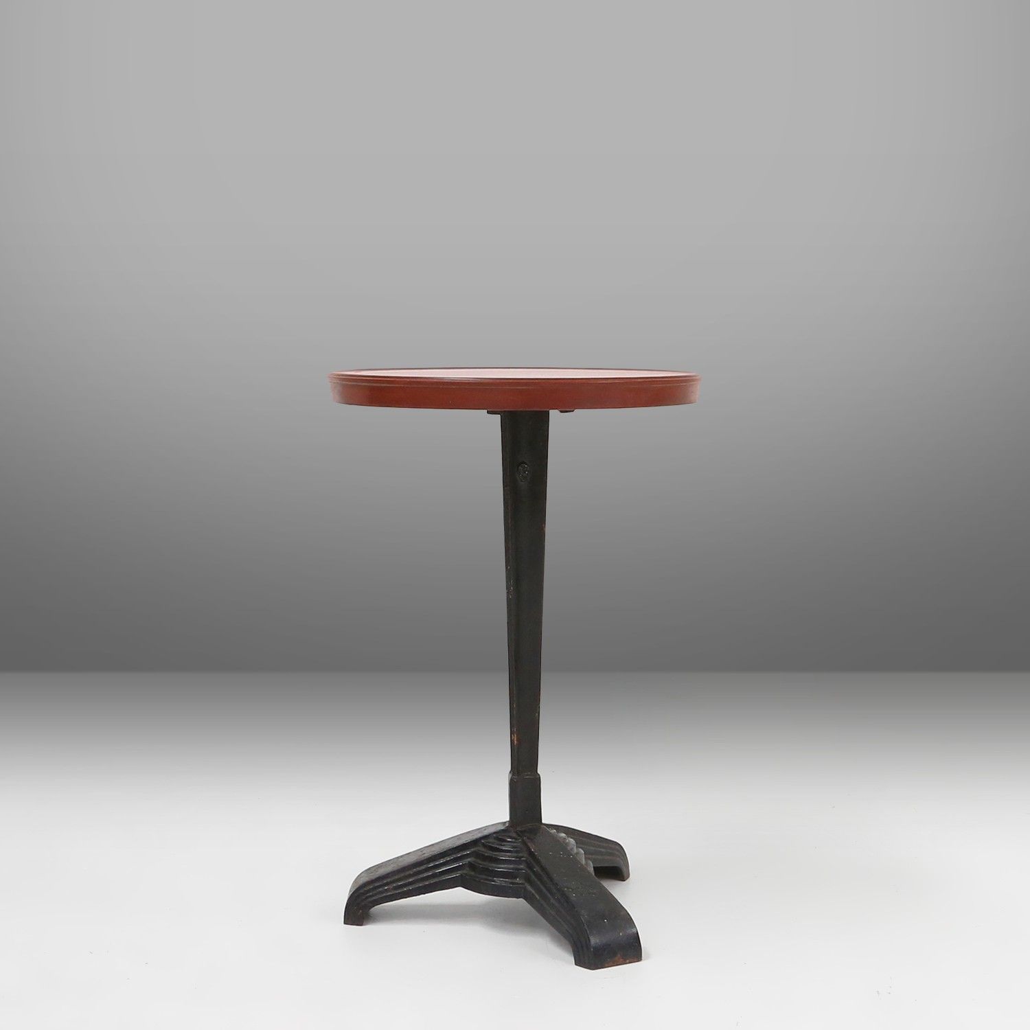 Rare Louis Vuitton cast iron bistro table with bakelite top, France ca. 1930-img